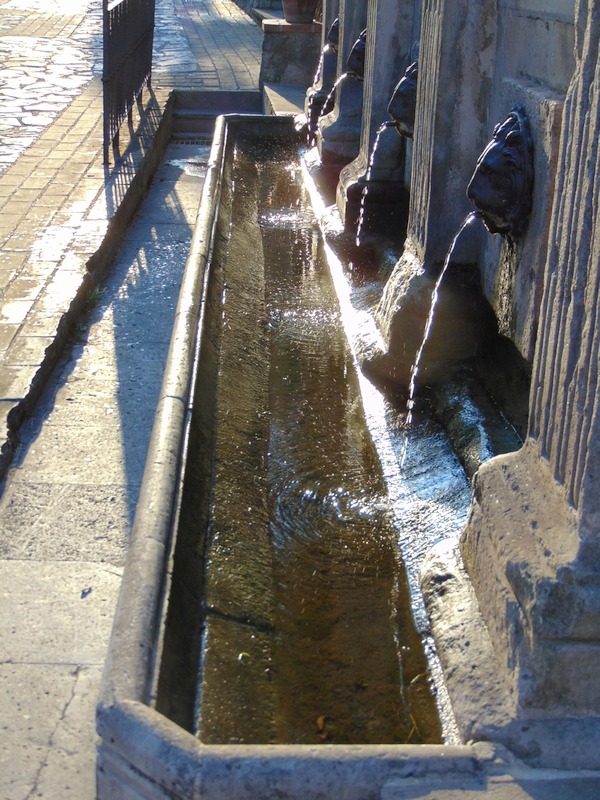 Vasca fontana Santomarco a San Marco Argentano