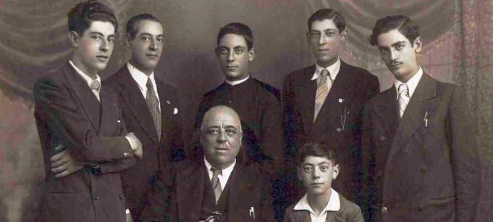 Fratelli Fragomeni con il padre